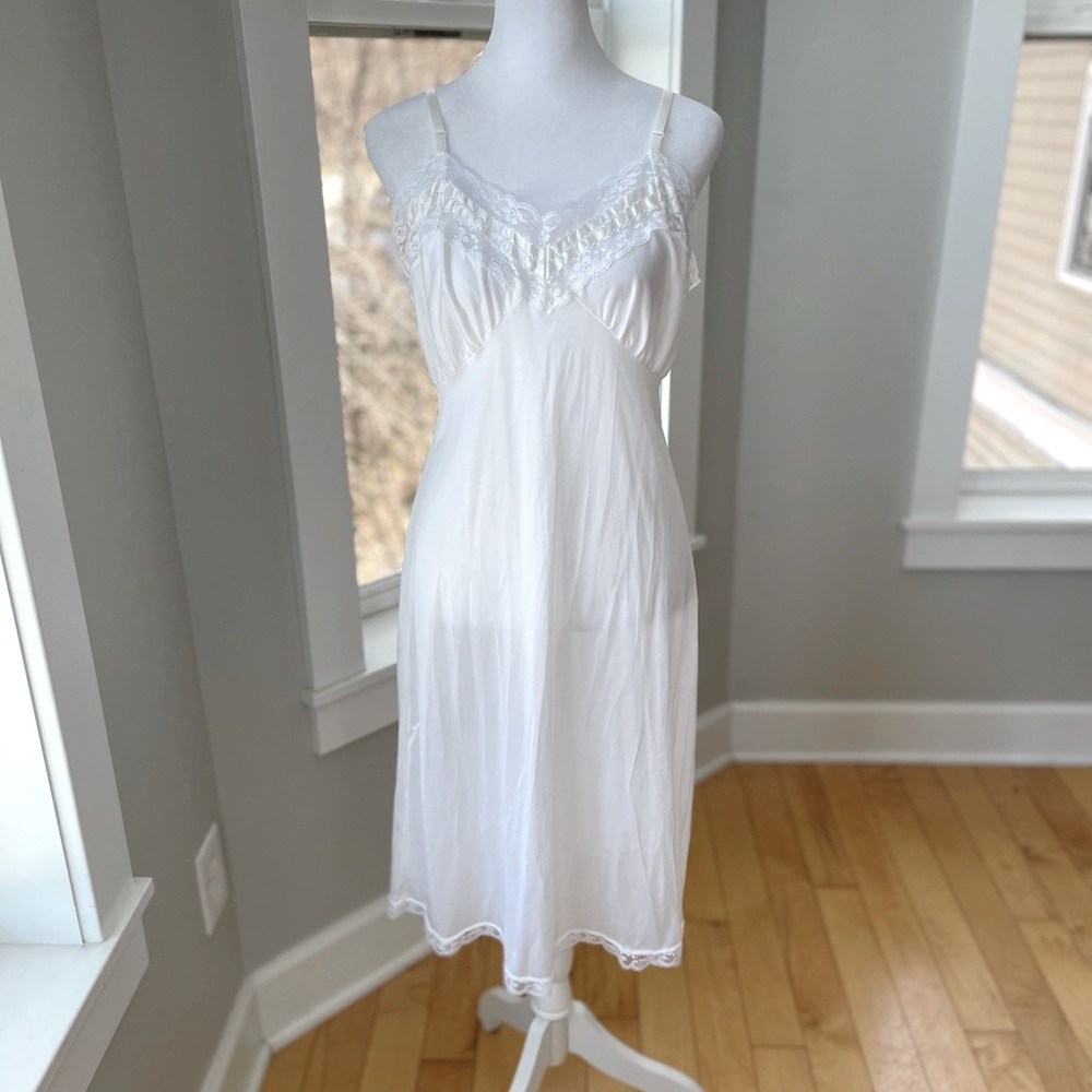 Vintage Met Lin White Lace Chemise Nightgown Slip Dress Size 36 Medium - Picture 1 of 12